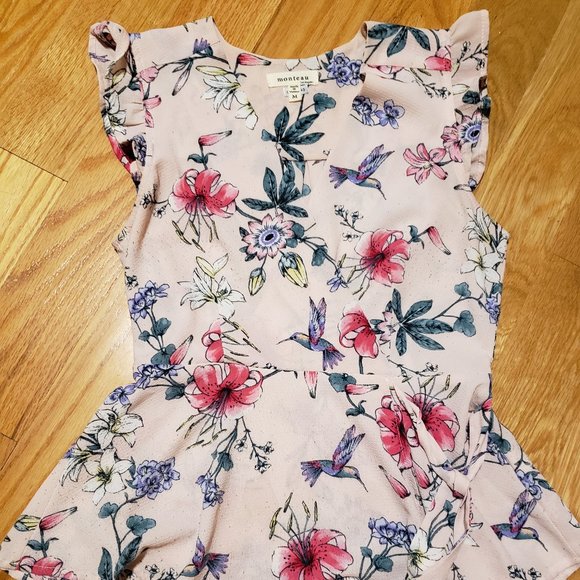 4/$20 Pink Flower Top - Picture 5 of 5